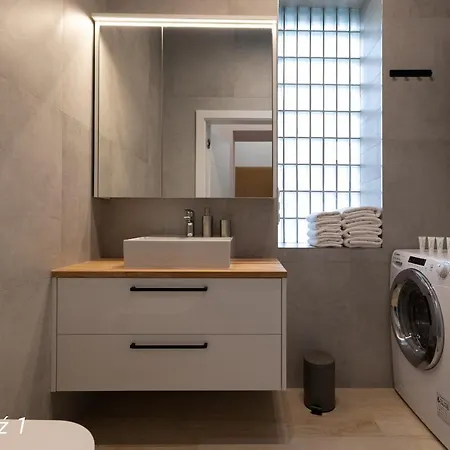 Mye - Kamienica Sienkiewicza * وودج